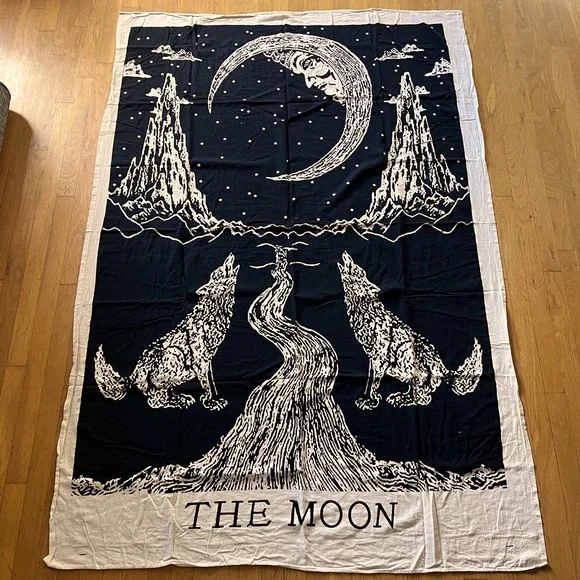 51x74 inch Moon tarot card cloth wall tapestry - Picture 1 of 2